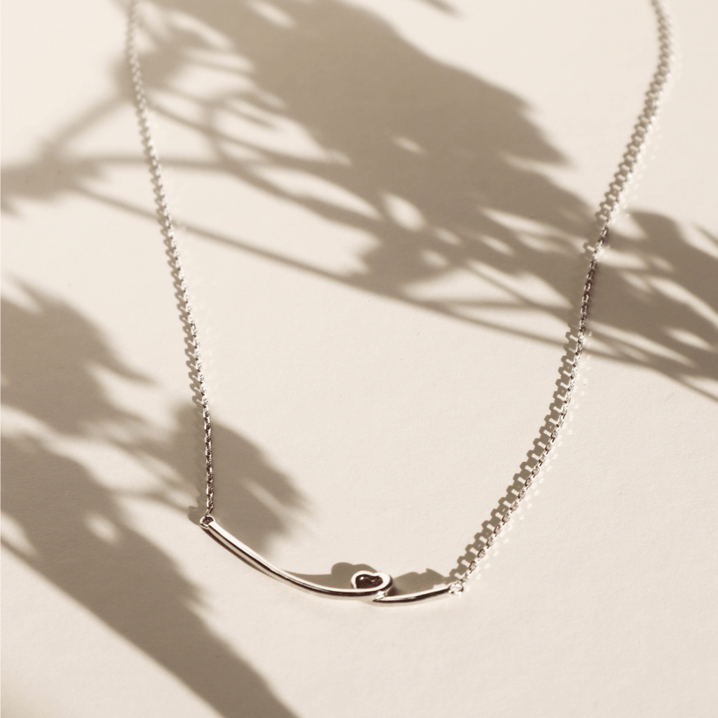 TWISTED HEART CHAIN NECKLACE - STERLING SILVER - Olette Jewellery